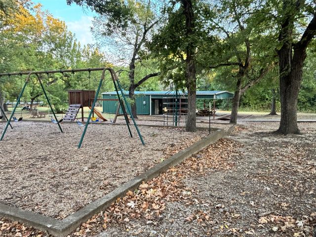9020 Old Wagon Trail, Rio Vista, TX 76093