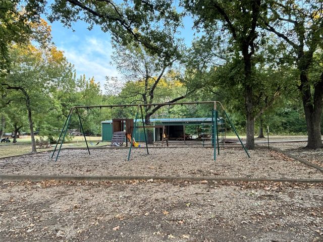 9020 Old Wagon Trail, Rio Vista, TX 76093