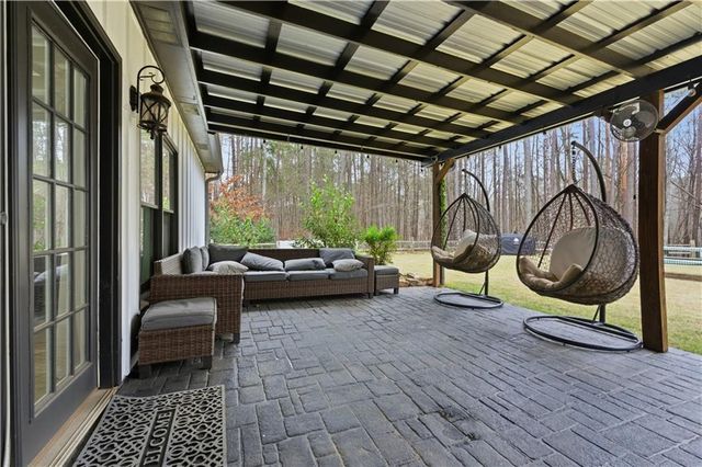 635 Colbert Road, Dallas, GA 30132