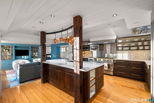 0 Rogers Island, Branford, CT 06405
