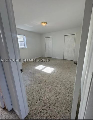 3181 SW 18th St 2, Miami, FL 33145
