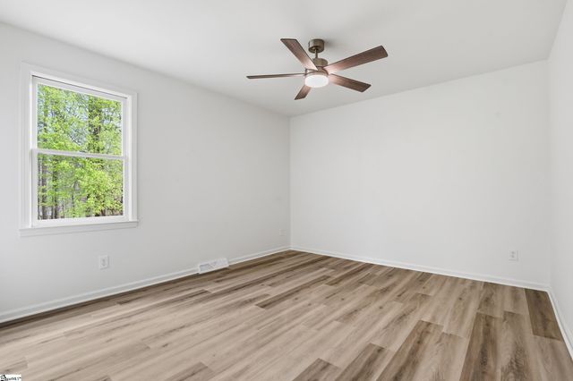 104 Luke Court, Easley, SC 29640