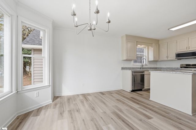 104 Luke Court, Easley, SC 29640