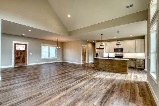 65 Club Ct, Blairsville, GA 30512