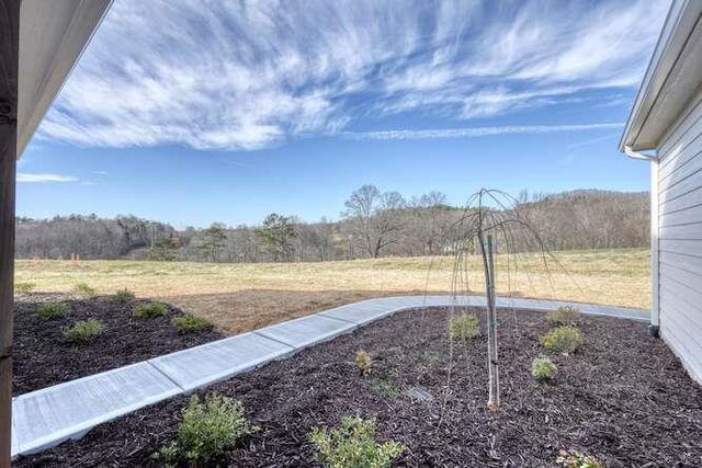 65 Club Ct, Blairsville, GA 30512