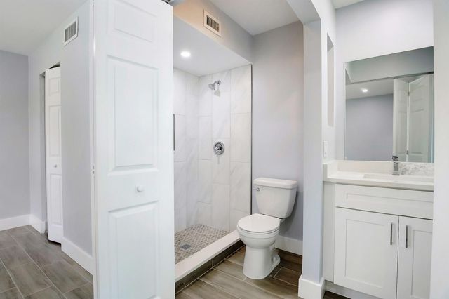 714 Nantucket Circle B, Lake Worth, FL 33467