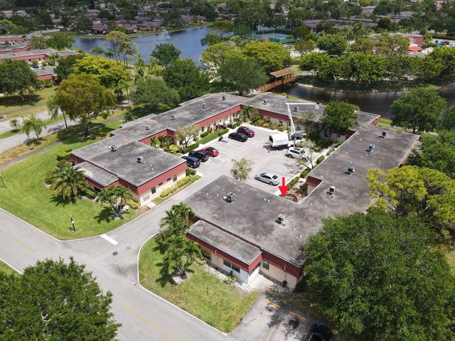 714 Nantucket Circle B, Lake Worth, FL 33467