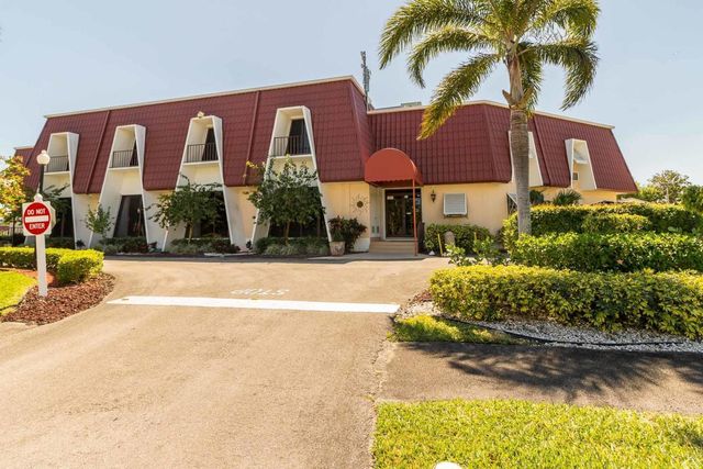 714 Nantucket Circle B, Lake Worth, FL 33467