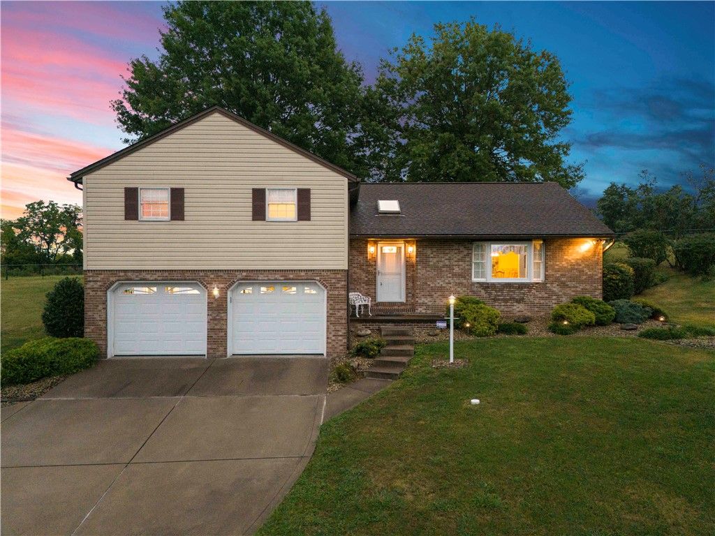 1657 DEERFIELD RD, South Franklin, PA 15301