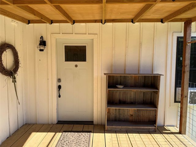 122 Tobacco Road, Whitney, TX 76692