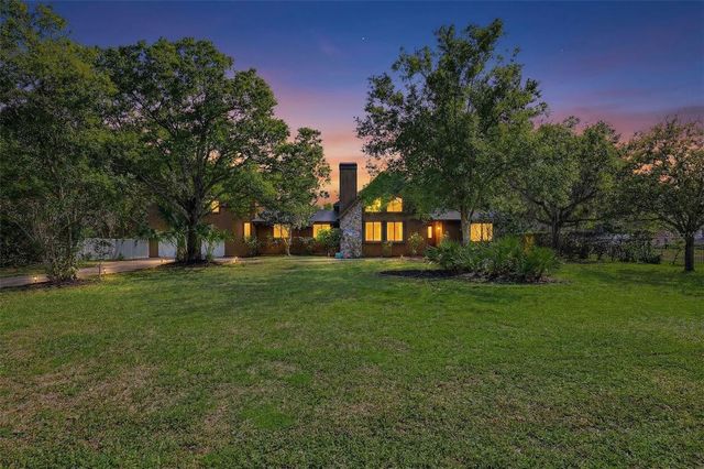 12526 TWIN BRANCH ACRES ROAD, Tampa, FL 33626