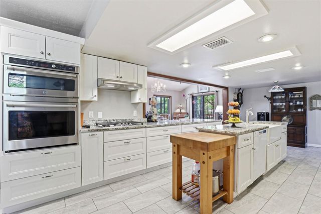 12526 TWIN BRANCH ACRES ROAD, Tampa, FL 33626