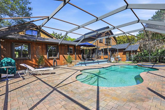 12526 TWIN BRANCH ACRES ROAD, Tampa, FL 33626