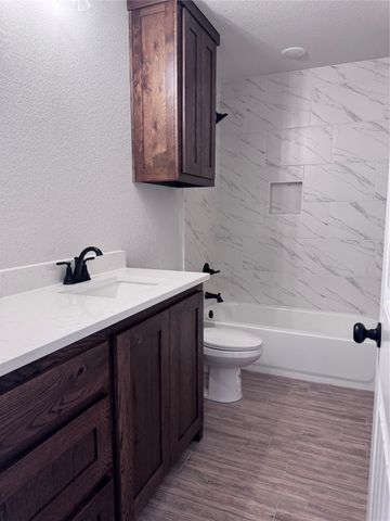 1009 Bradshaw Court, Springtown, TX 76082