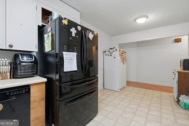 206 Brookwood Drive, Gray, GA 31032
