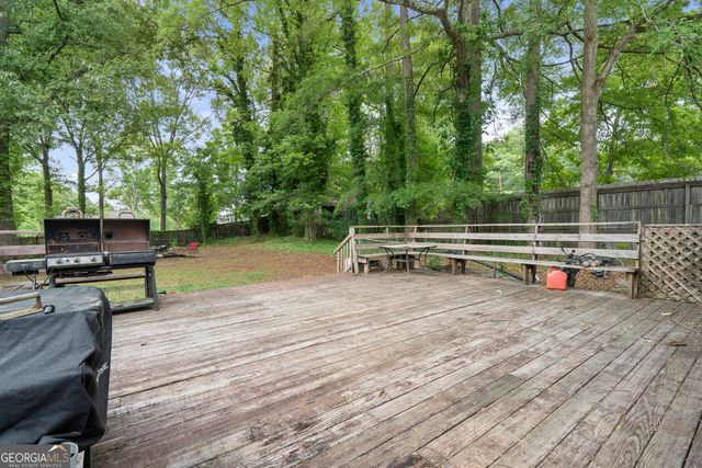 206 Brookwood Drive, Gray, GA 31032