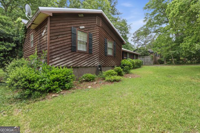 206 Brookwood Drive, Gray, GA 31032