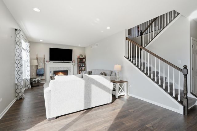 10332 Adler Cove, St. John, IN 46373