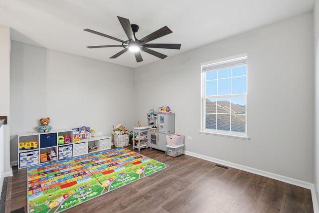 10332 Adler Cove, St. John, IN 46373