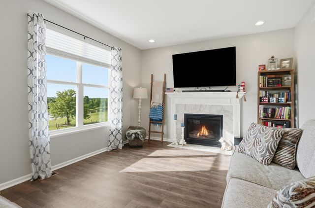 10332 Adler Cove, St. John, IN 46373