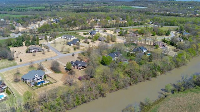 1551 Lafite Lane, Fayetteville, AR 72703