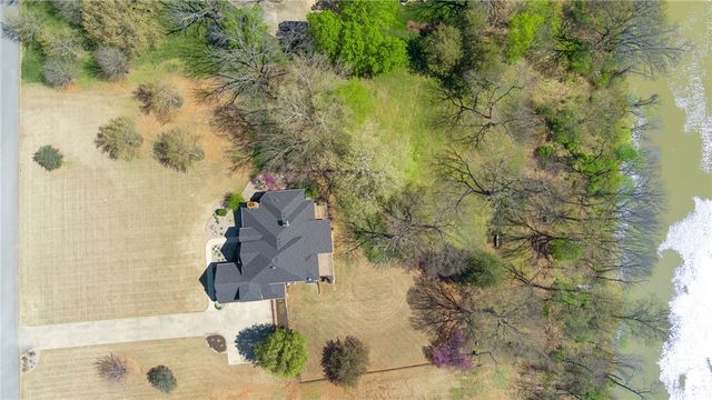 1551 Lafite Lane, Fayetteville, AR 72703