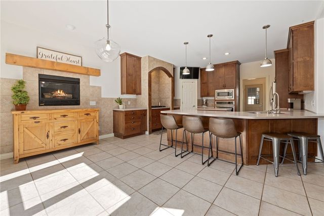 1551 Lafite Lane, Fayetteville, AR 72703