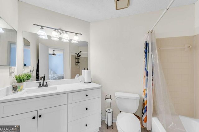 720 Glenleaf Drive, Peachtree Corners, GA 30092