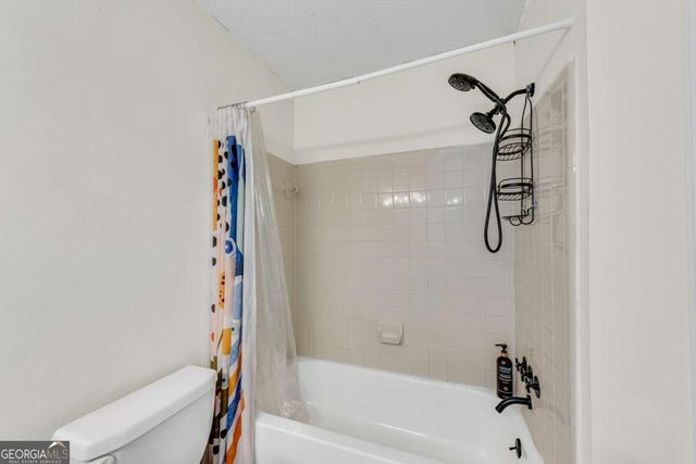 720 Glenleaf Drive, Peachtree Corners, GA 30092