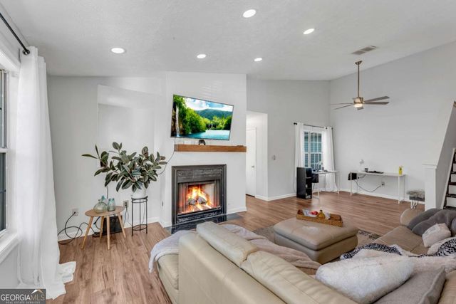 720 Glenleaf Drive, Peachtree Corners, GA 30092