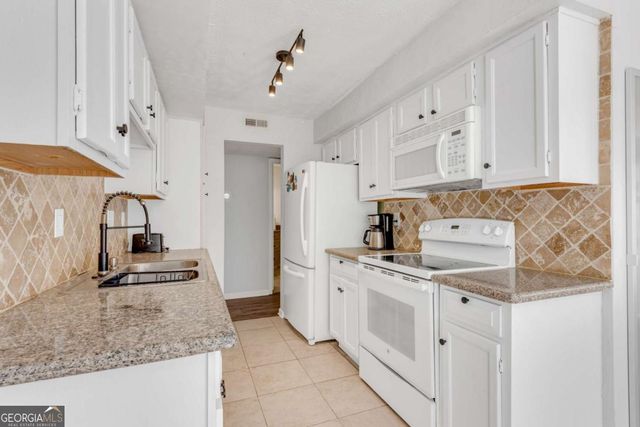 720 Glenleaf Drive, Peachtree Corners, GA 30092