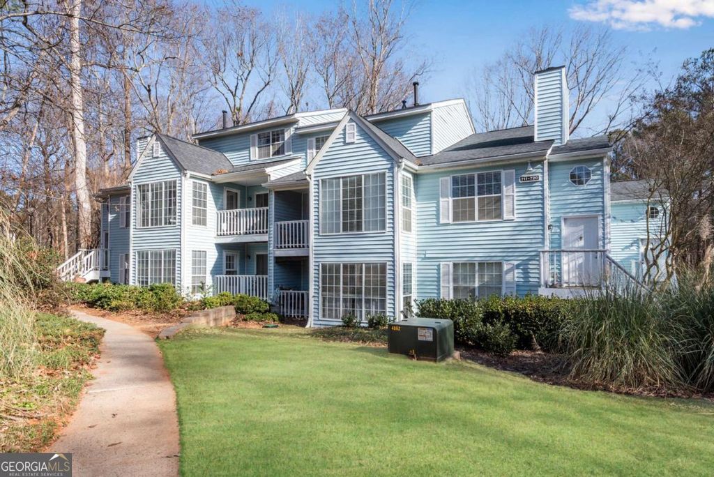 720 Glenleaf Drive, Peachtree Corners, GA 30092
