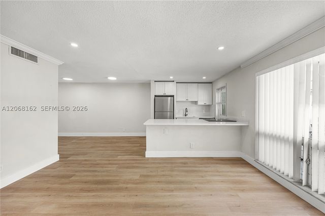5450 Hollywood Blvd 108, Hollywood, FL 33021