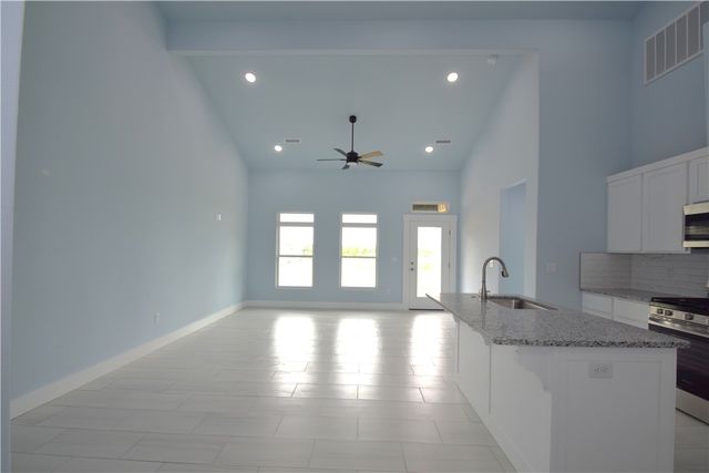 550 Amethyst Road, Centerton, AR 72719