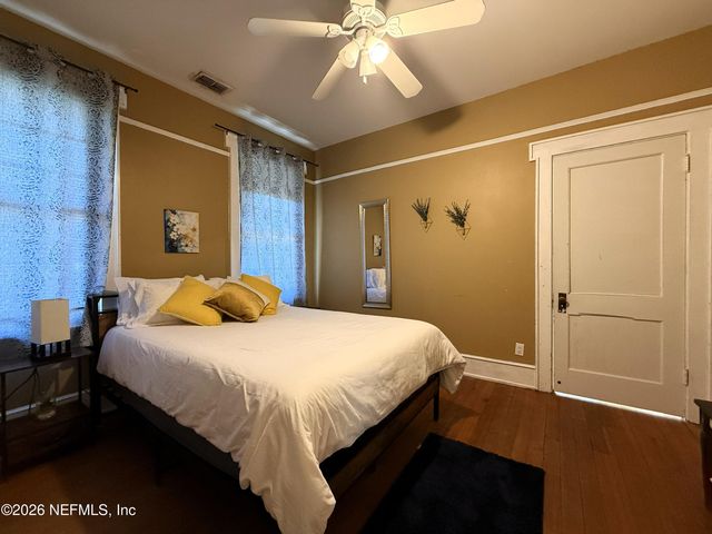 148 W 6TH Street, Jacksonville, FL 32206