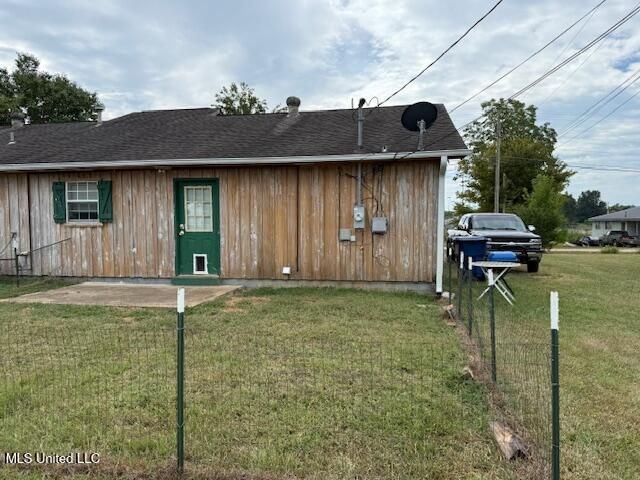 86 S Center Street, Potts Camp, MS 38659