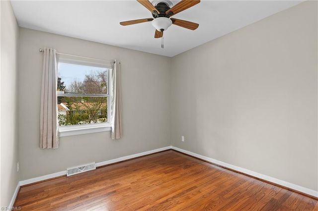 2411 Wooding Place, Greensboro, NC 27407