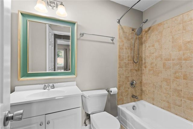 2411 Wooding Place, Greensboro, NC 27407