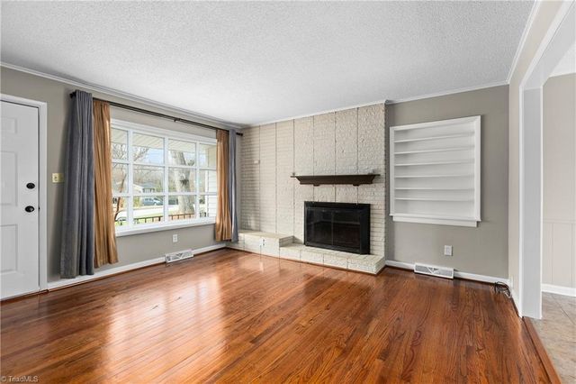 2411 Wooding Place, Greensboro, NC 27407