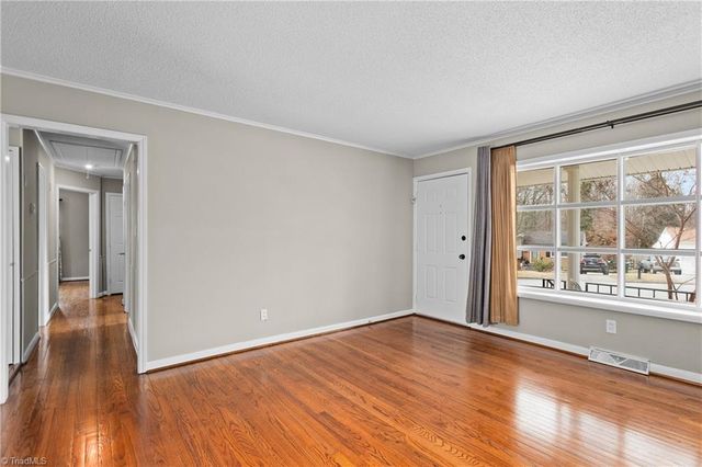 2411 Wooding Place, Greensboro, NC 27407