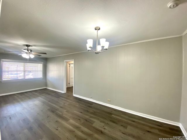 178 SWEETBRIAR AVE, San Antonio, TX 78228