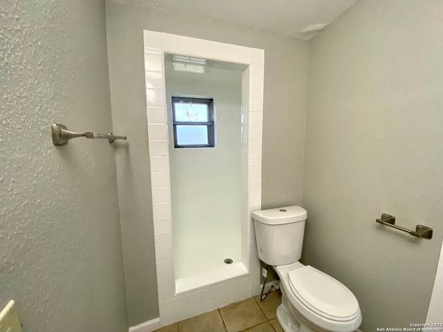178 SWEETBRIAR AVE, San Antonio, TX 78228
