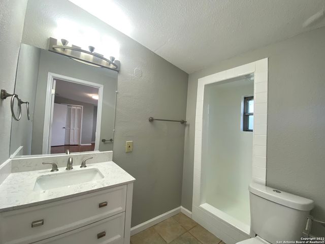 178 SWEETBRIAR AVE, San Antonio, TX 78228