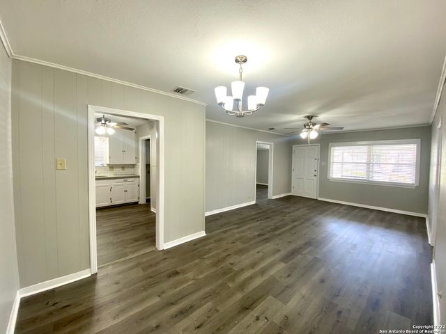 178 SWEETBRIAR AVE, San Antonio, TX 78228