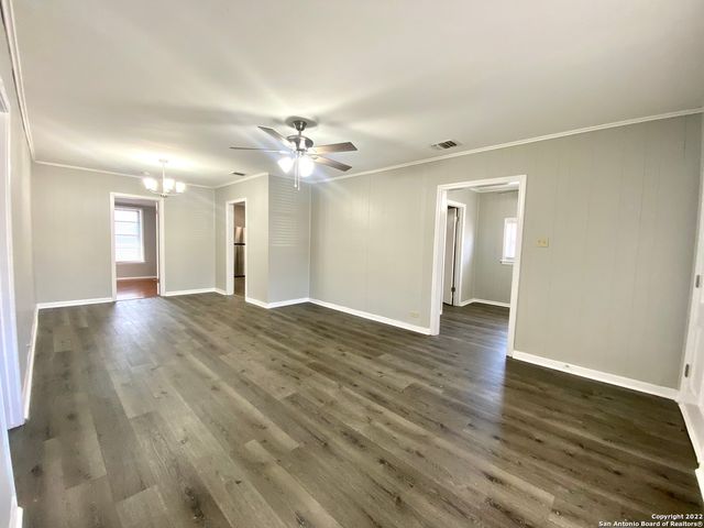 178 SWEETBRIAR AVE, San Antonio, TX 78228