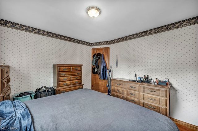 4098 Ridgeview Road, Cleveland, OH 44144