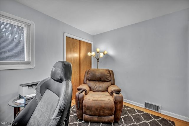 4098 Ridgeview Road, Cleveland, OH 44144