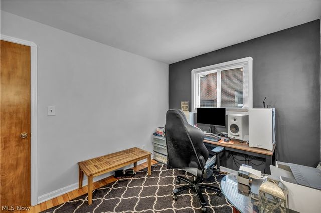 4098 Ridgeview Road, Cleveland, OH 44144