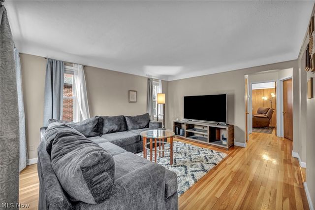 4098 Ridgeview Road, Cleveland, OH 44144