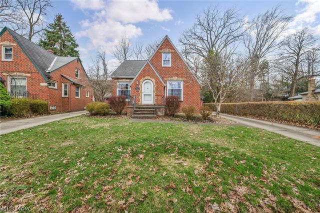 4098 Ridgeview Road, Cleveland, OH 44144